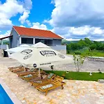 Ana With A Private Pool On A 3000m2 Villa *