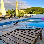 Ana With A Private Pool On A 3000m2 *