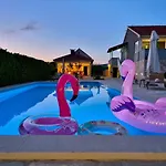 Ana With A Private Pool On A 3000m2 Villa *