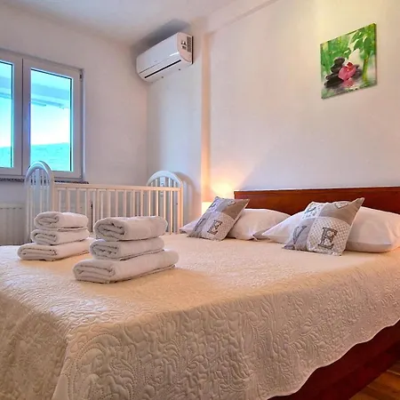 Ana With A Private Pool On A 3000m2 Villa