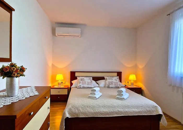 Ana With A Private Pool On A 3000m2